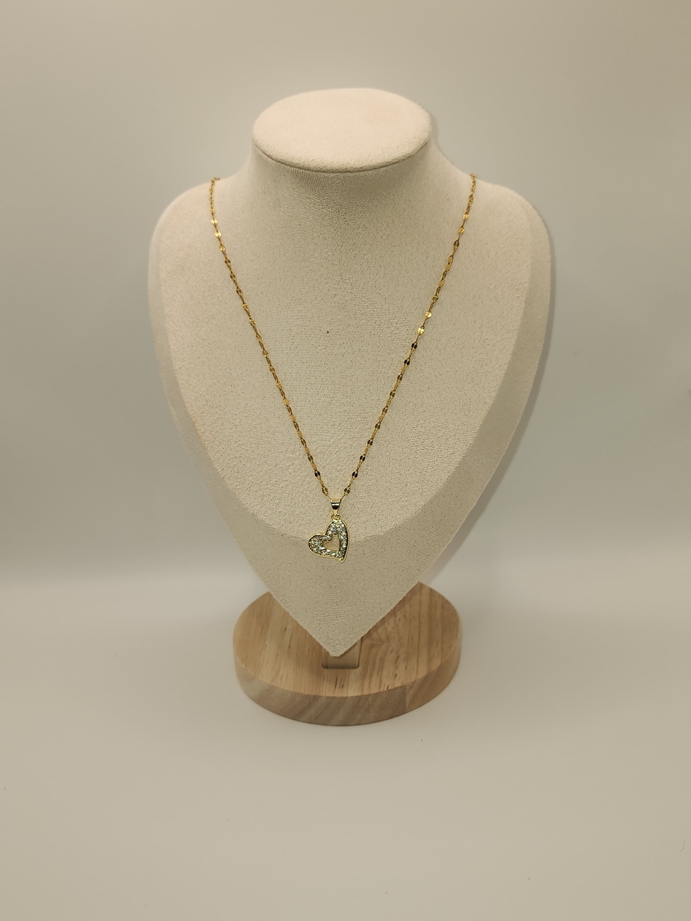Gold Heart Pendant Necklace with Crystal Inset - Elegant Women’s Jewelry